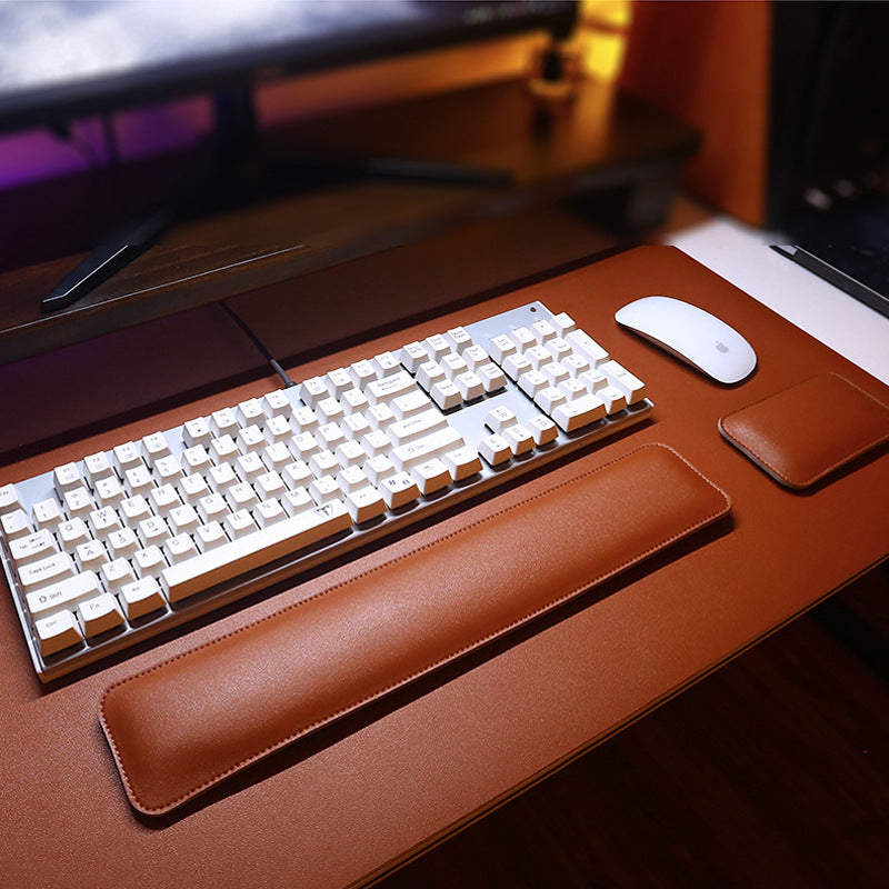 Leather Mouse Pad & Wrist Rest – Oversized, Solid Colour