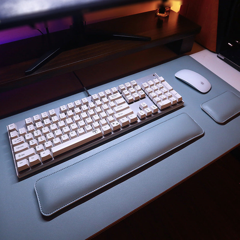 Leather Mouse Pad & Wrist Rest – Oversized, Solid Colour
